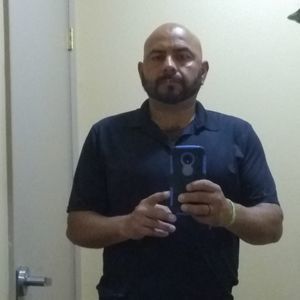 Meet your Posher, Cesar